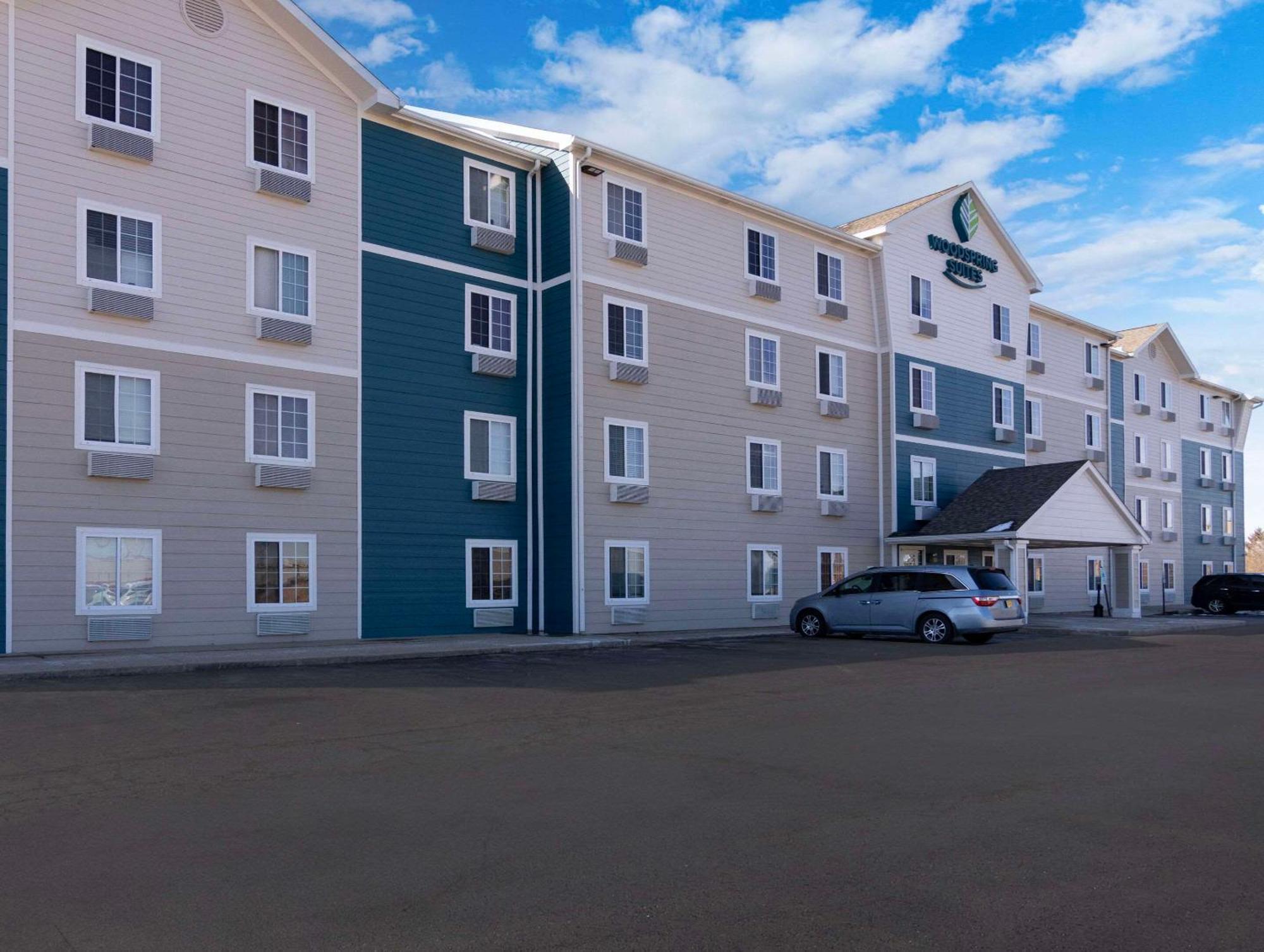 Woodspring Suites Champaign Near University Exterior foto
