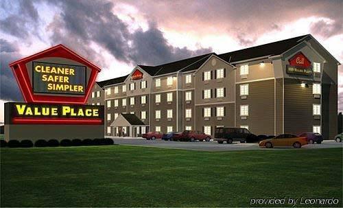 Woodspring Suites Champaign Near University Exterior foto